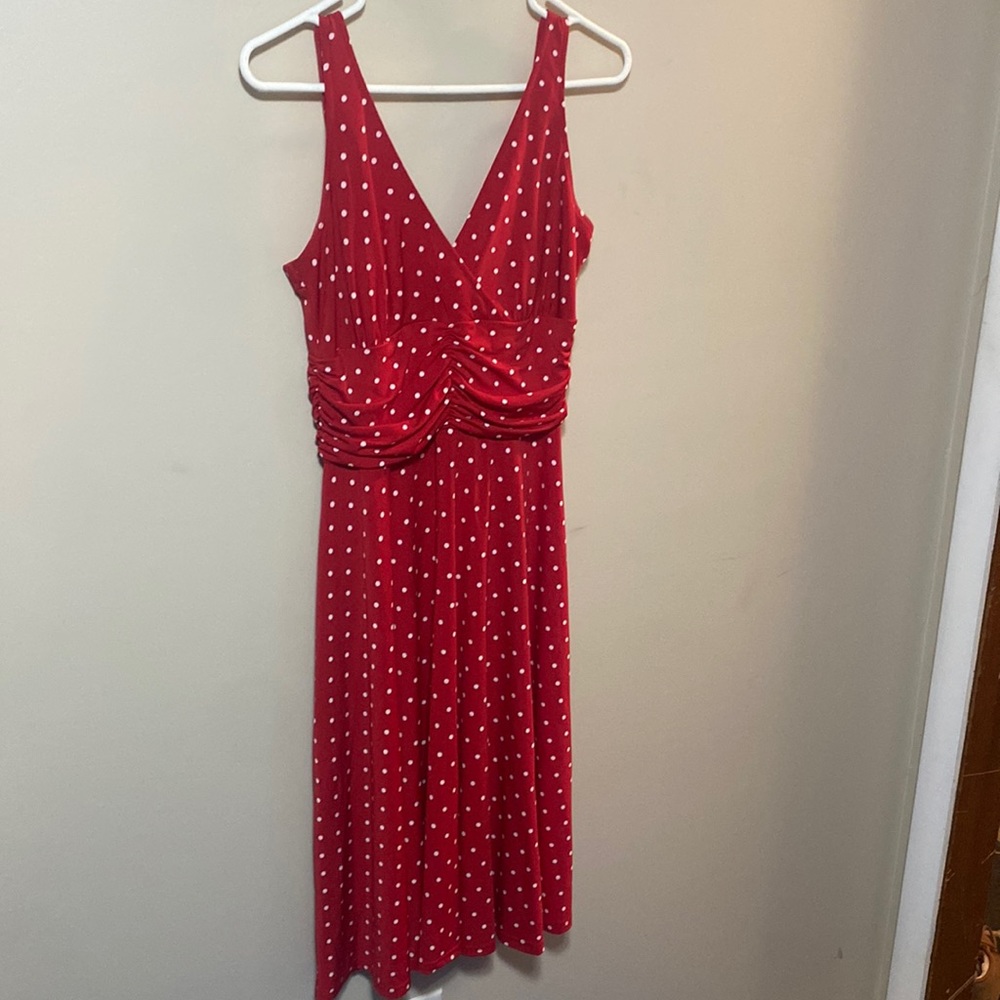 Super cute red polka dot dress!